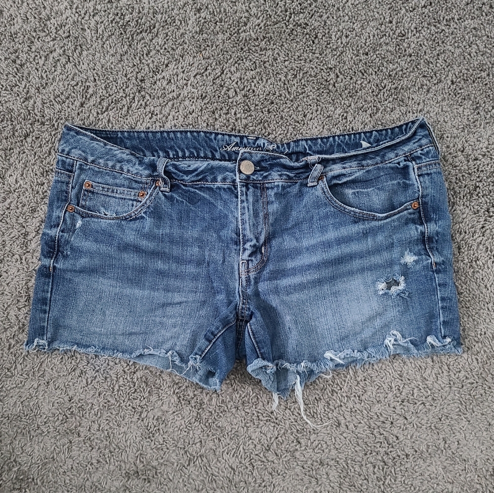American Eagle cut off shorts